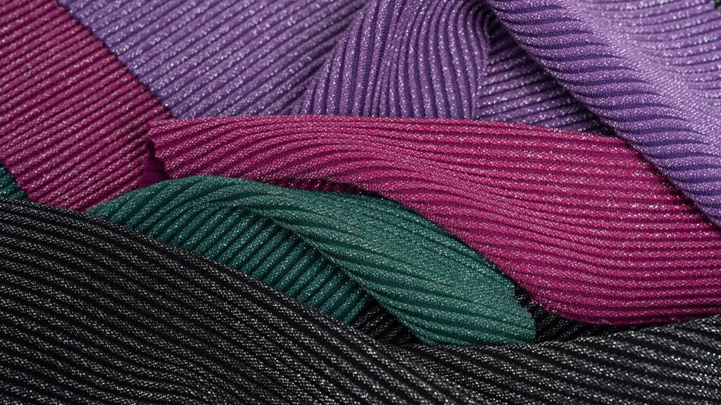 Plain Dye Knitted